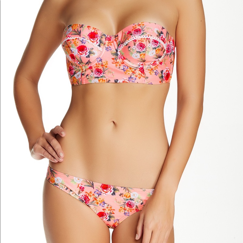 NWT! MINKPINK Peachy Bloom Floral Bikini Swimsuit